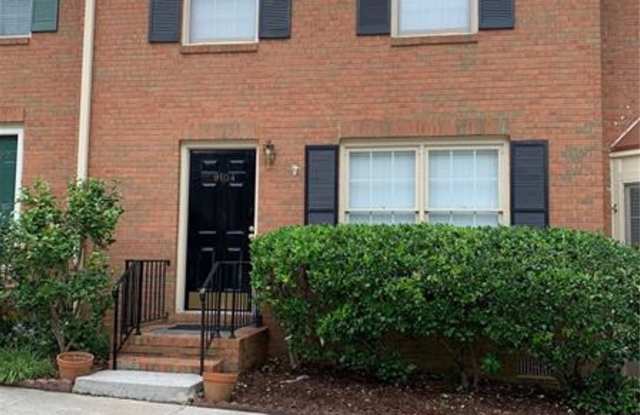 9104 Cobbler Court - 9104 Cobbler Ct, Roswell, GA 30076
