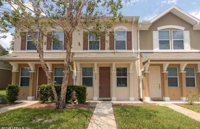 13022 SURFSIDE DR - 13022 Surfside Drive, Jacksonville, FL 32258