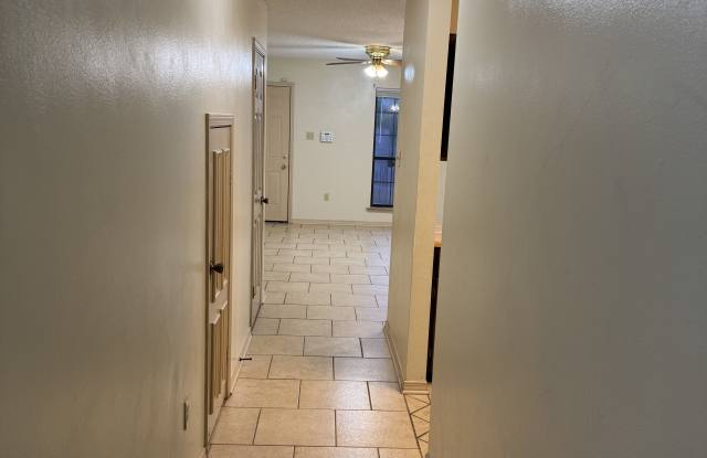 7051 Perkins Place Court Gallery 4