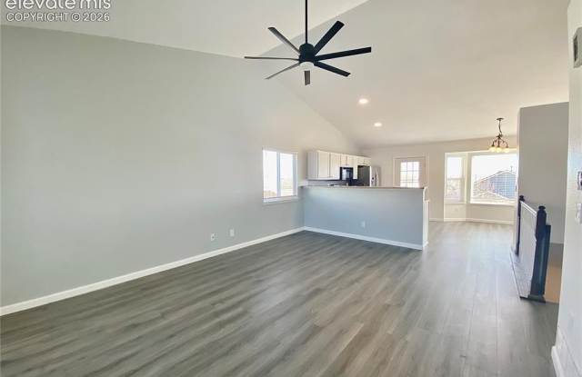 7417 Farmcrest Road Gallery 4