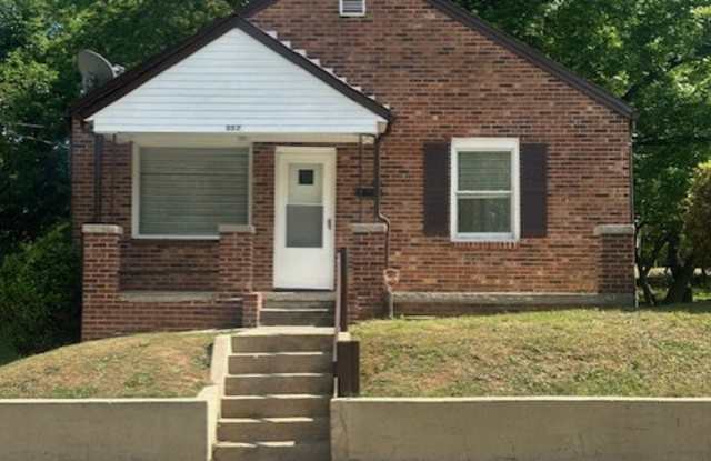 557 Third Avenue photos photos