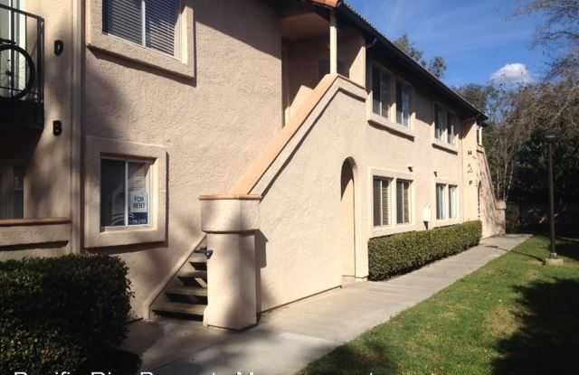 11321 Avenida de los Lobos #B Gallery 3