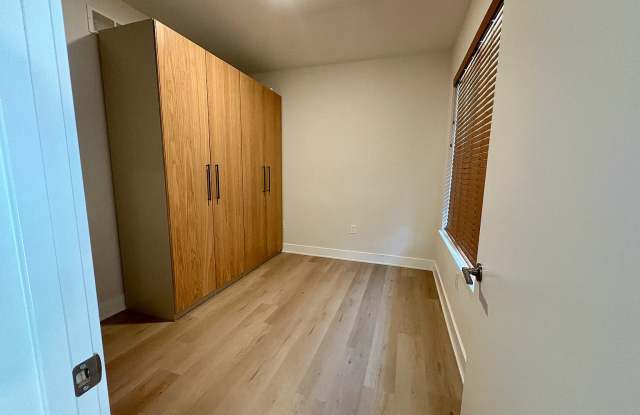 7304 Park Place Court Gallery 3