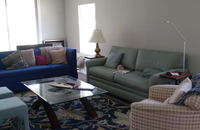 82817 Station Court Gallery 2