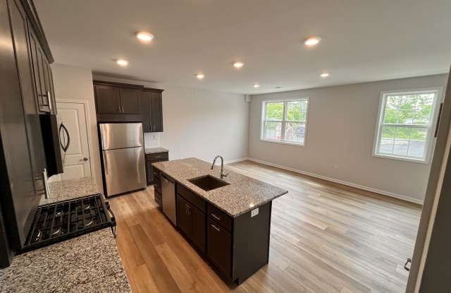 317 Tower Ridge Circle Gallery 4