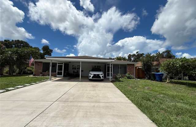 674 HERITAGE Lane Gallery 1
