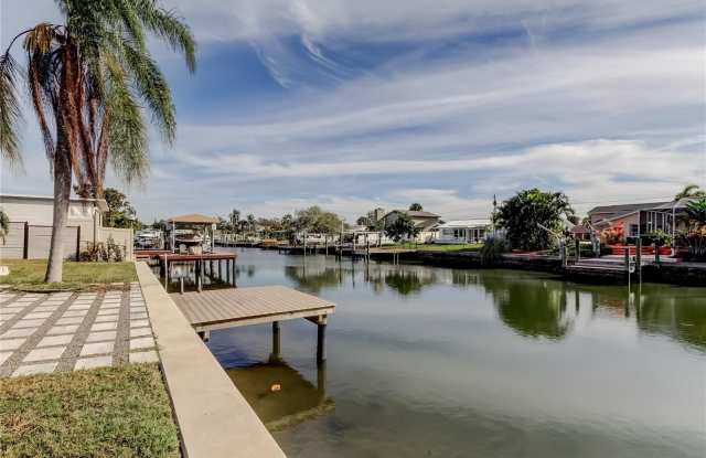 8722 ELMWOOD LANE photos photos