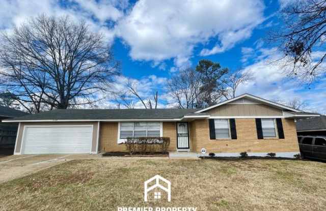 5124 Craigmont Drive photos photos