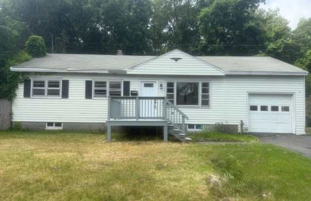 3 BD | 1 BA | South Colonie Schools photos photos 3 BD | 1 BA | South Colonie Schools photos photos