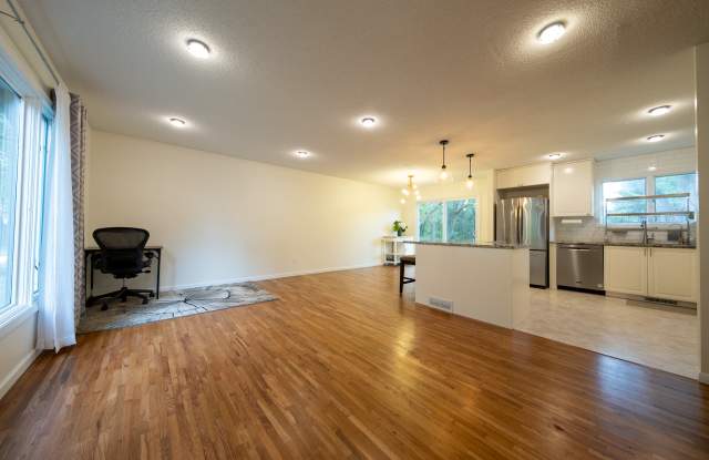 6359 131st St. Ct. W. Gallery 2