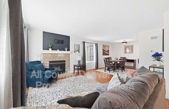 8418 Everett Way Gallery 1