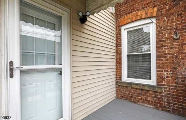 414 Main St photos photos