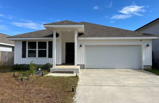 Must see 4 bed/2bath Pace Home photos photos