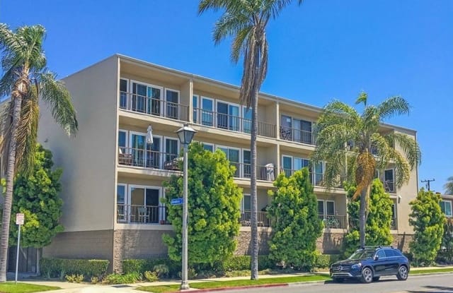 5301 E The Toledo - 5301 E the Toledo, Long Beach, CA 90803