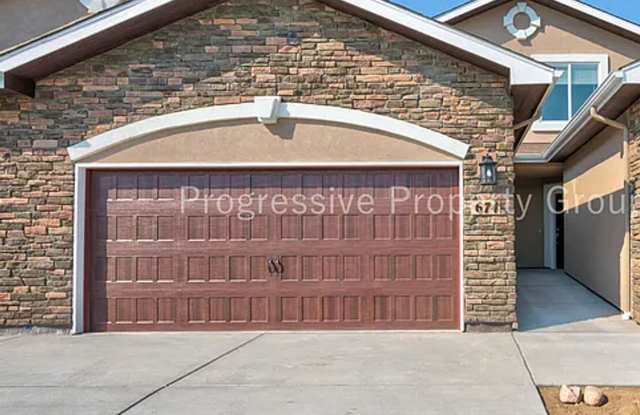 Welcome Home to Comfort, Style, and Breathtaking Views photos photos