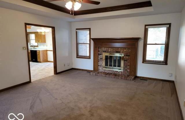 412 Hall Drive Gallery 3