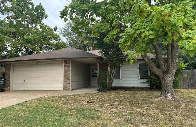 8209 N 121st East Avenue Gallery 1
