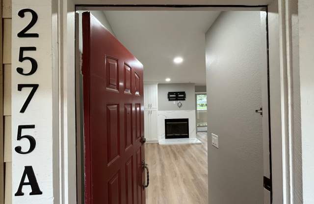 Sophisticated 2BR Walnut Creek Residence – Designer Finishes  Exceptional Location! - 2575 Oak Road, Walnut Creek, CA 94597