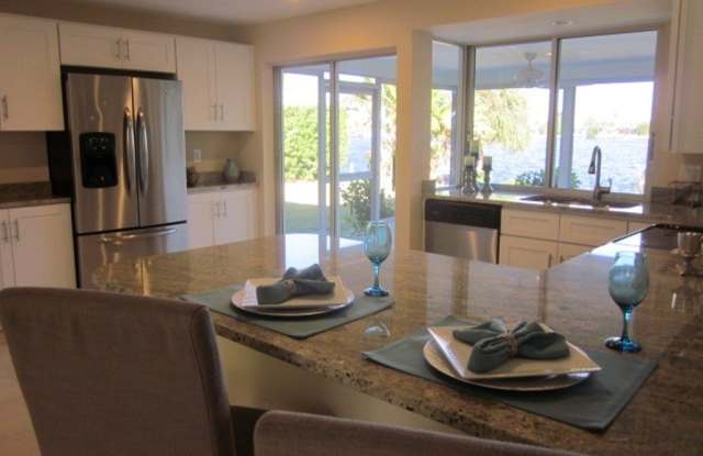 5031 Skyline Boulevard Gallery 2