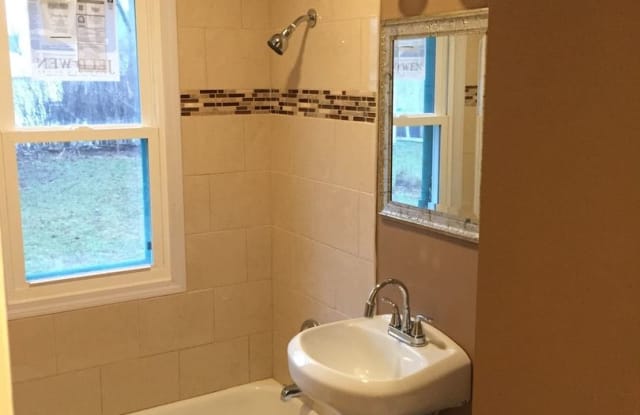 1607 Arlington Ave - 1607 Arlington Avenue East, St. Paul, MN 55106