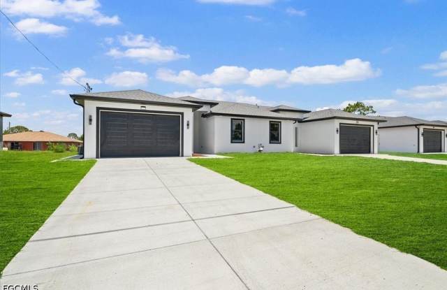 2129 Fairway Drive Gallery 2