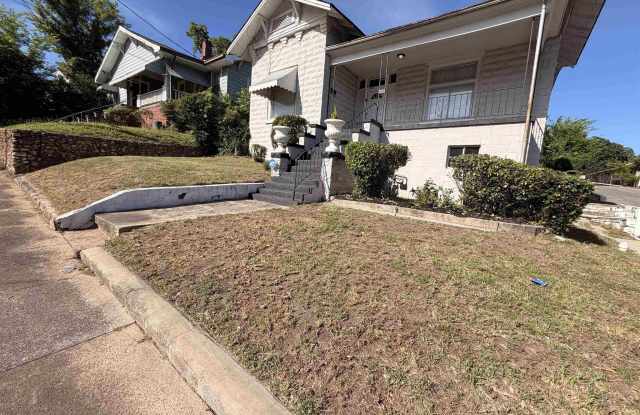 3017 ENSLEY AVENUE Gallery 2