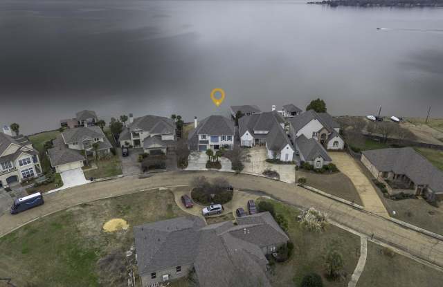 1418 Windrose Drive Gallery 3