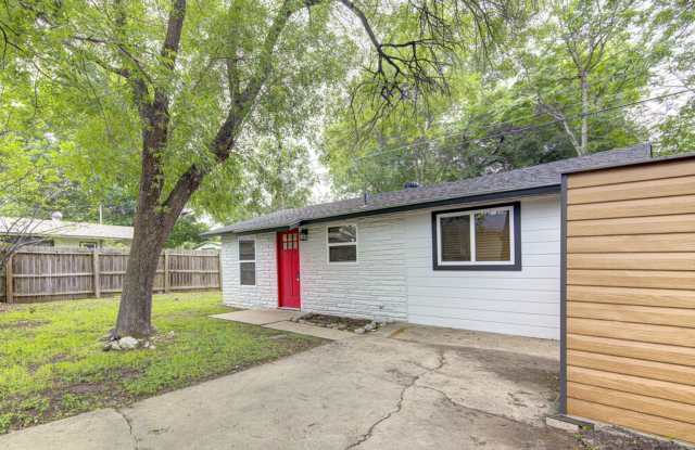 1711 Brentwood St photos photos