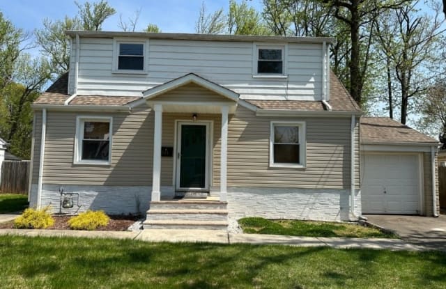383 Douglas Rd - 383 Douglas Road, Roselle, NJ 07203