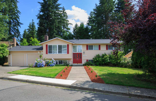 15007 Northeast 12th Street photos photos