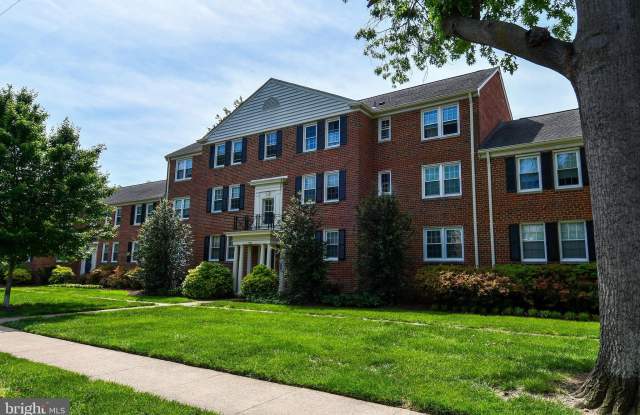 1303 BELLE VIEW Boulevard unit: B1 - 1303 Belle View Boulevard, Fairfax County, VA 22307
