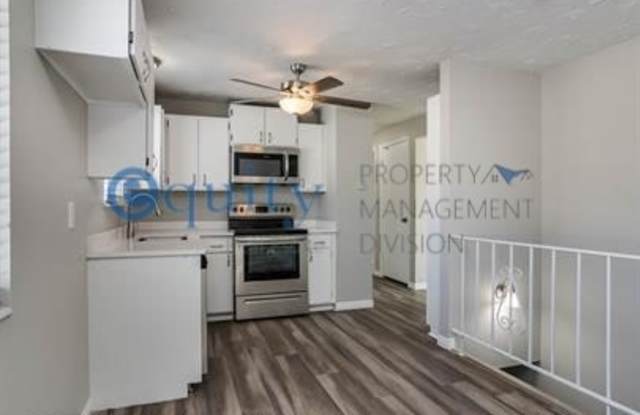 3812 Fairmont Circle Gallery 3