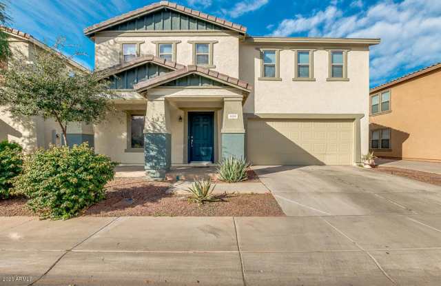 Charming 4 Bed home in Avondale with community pool!! photos photos