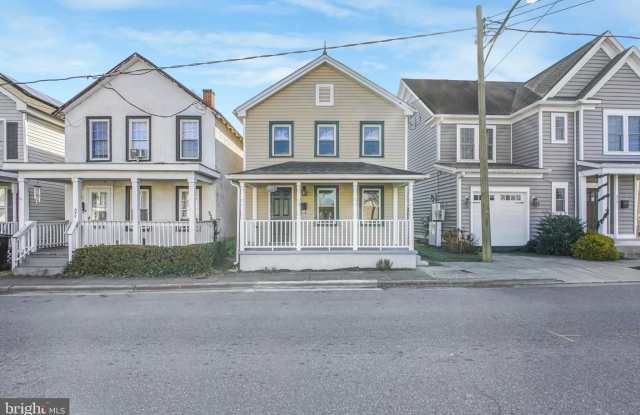 662 LAFAYETTE Boulevard - 662 Lafayette Boulevard, Fredericksburg, VA 22401