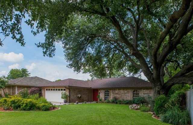 4603 Oak Valley Drive Gallery 2