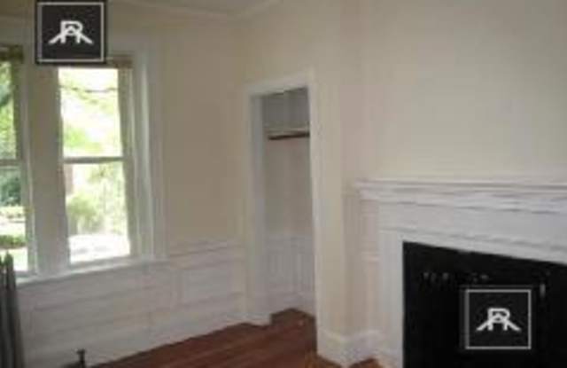 58 Egmont Gallery 3