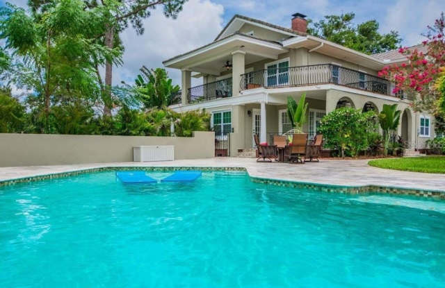 209 13TH Avenue N photos photos