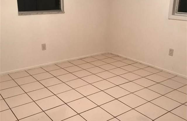 275 Hubbard Avenue Gallery 3