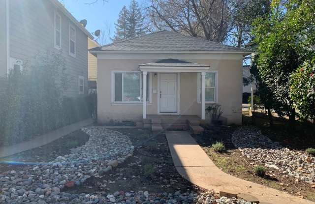 Charming 3-Bedroom Home for Rent photos photos