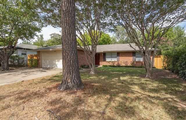 648 Oak Drive Gallery 3