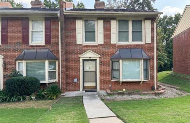 6106 Queen Anne Court Gallery 1