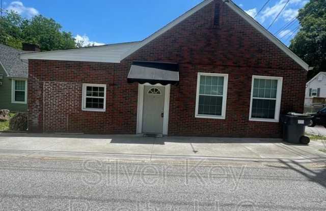201 Forrest - 201 Forrest Avenue, Athens, TN 37303