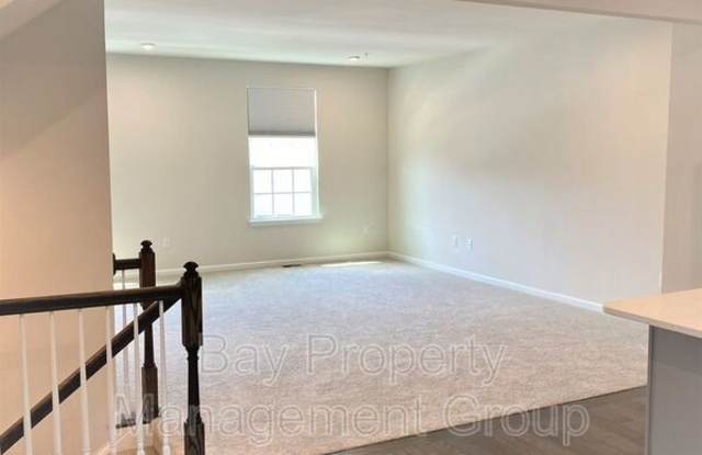125 Arbor Blvd Gallery 4