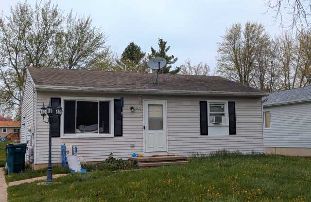 2420 Radford Road photos photos
