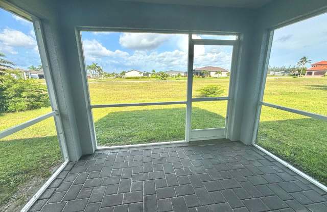 Coming Soon! Spacious & Modern 3 Bed 2 Bath in NW Cape with Screened Lanai Gallery 4