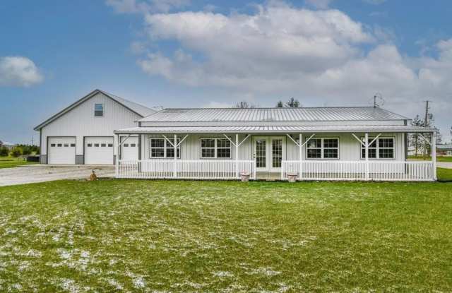 Single family home with BARN/SHOP - Flora, Indiana photos photos