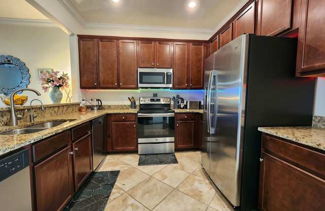 Furnished Short-Term Rental in Grand Paradiso – Available January 1, 2027 Gallery 3