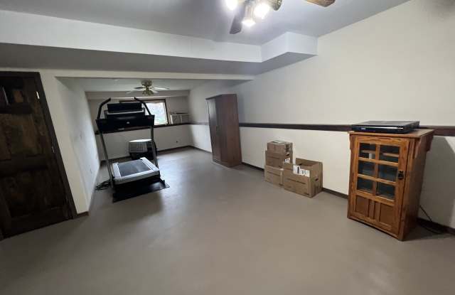 1226 Bellflower Lane Northeast photos photos