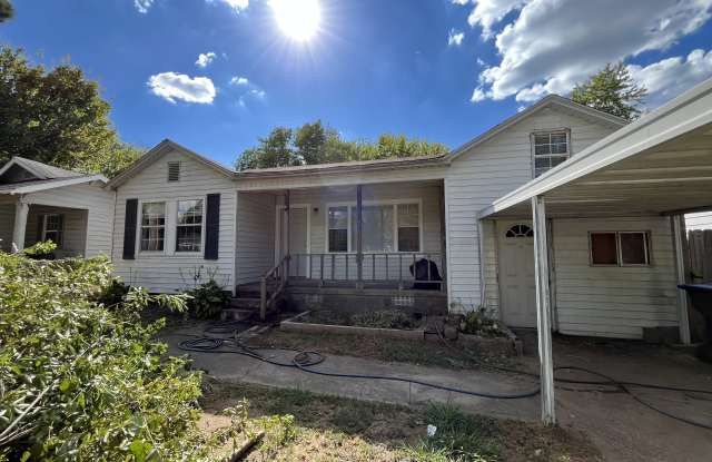 1123 N 34th St photos photos