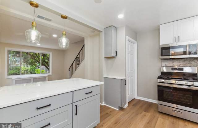 202 GUTHRIE AVENUE photos photos